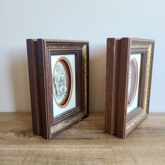 3D cut outs paper art. Set of 2 framed pictures. Girl paying piano and artist. - Picture 2 of 6